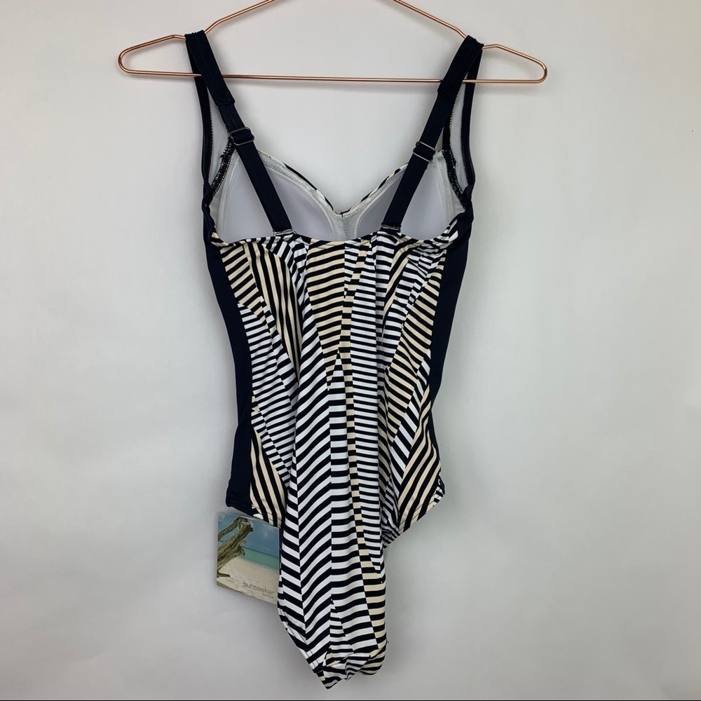 Sunseeker One Piece Striped Swimsuit Size 4D - NEW - Picture 3 of 4